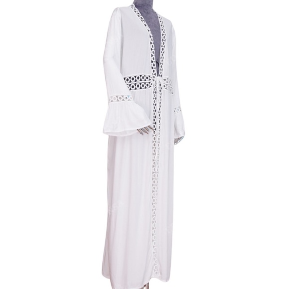 Boho Flowing White Cover Up Crochet Detail - Picture 11 of 16